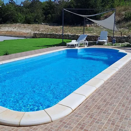 Nane Garden House With Heated Pool Mirce